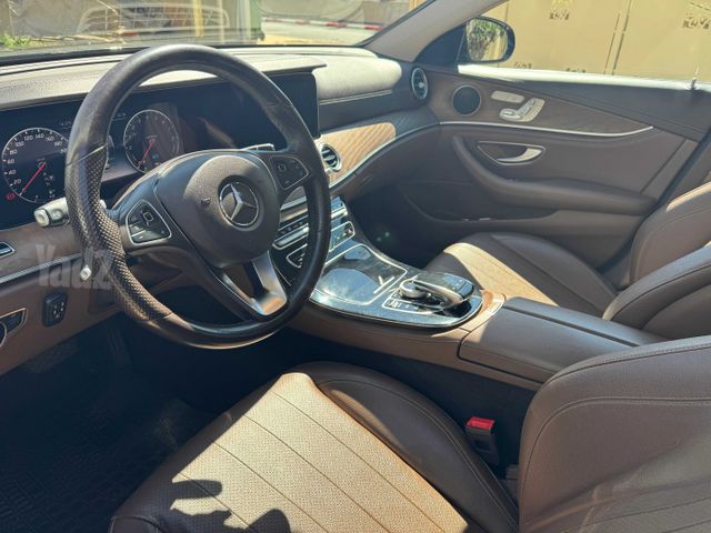 מרצדס-בנץ E-class