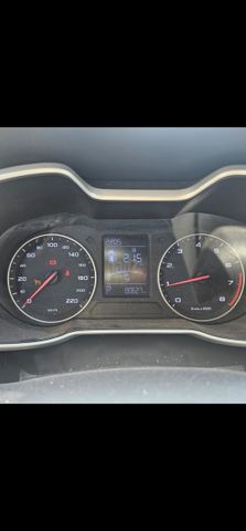 אם ג'י ZS
