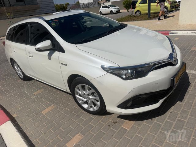 טויוטה אוריס