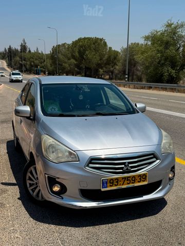 מיצובישי אטראז'