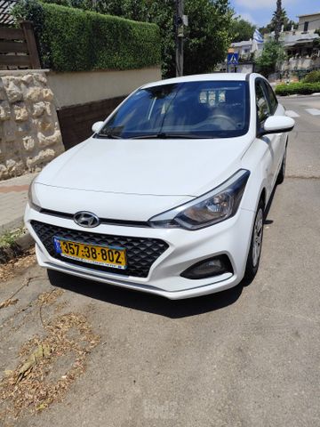 מודעת רכב יונדאי i20