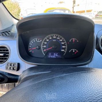 יונדאי i10