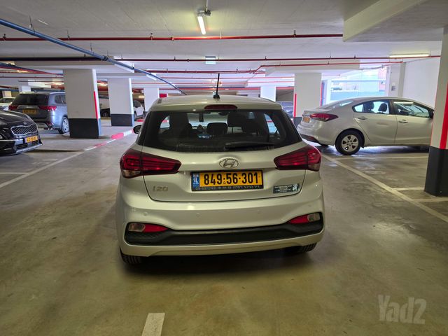 יונדאי i20
