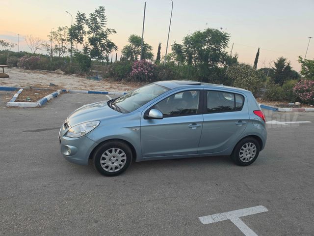 יונדאי i20