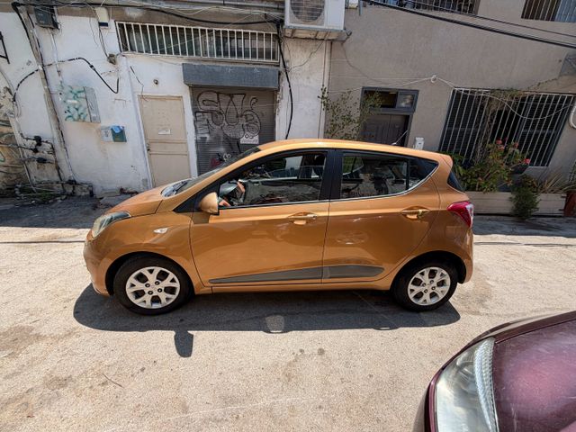 יונדאי i10