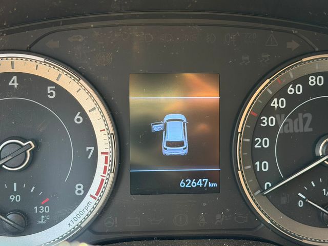 מודעת רכב יונדאי וניו