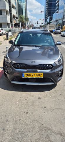 קיה נירו