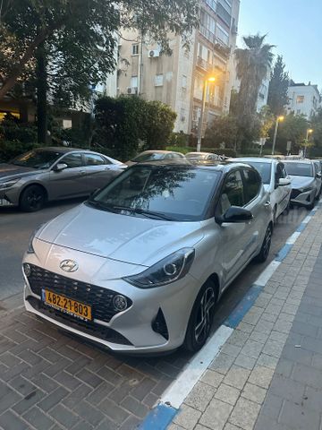 יונדאי i10