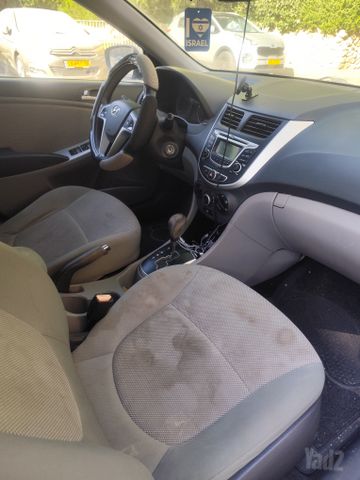 יונדאי אקסנט i25