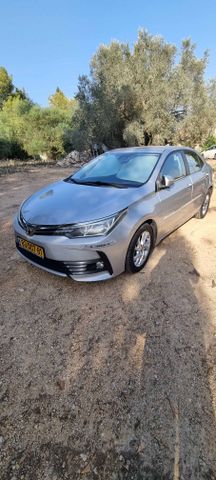 מודעת רכב טויוטה קורולה