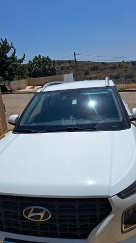 מודעת רכב יונדאי וניו