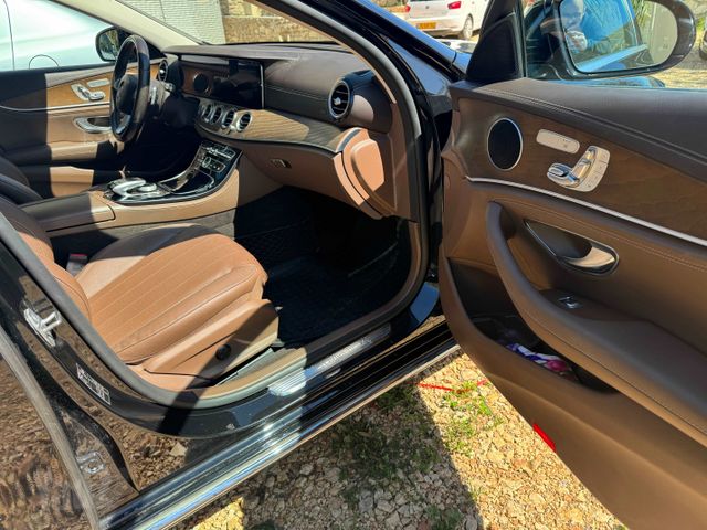 מרצדס-בנץ E-class