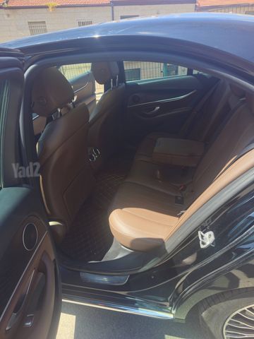 מרצדס-בנץ E-class
