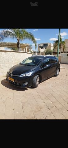 מודעת רכב טויוטה ורסו