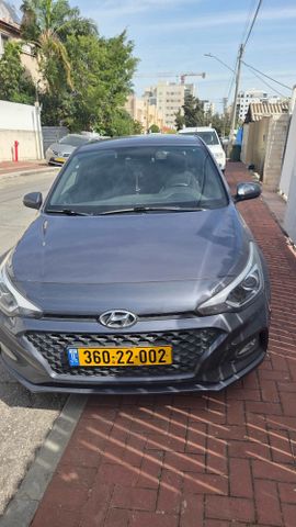 יונדאי i20