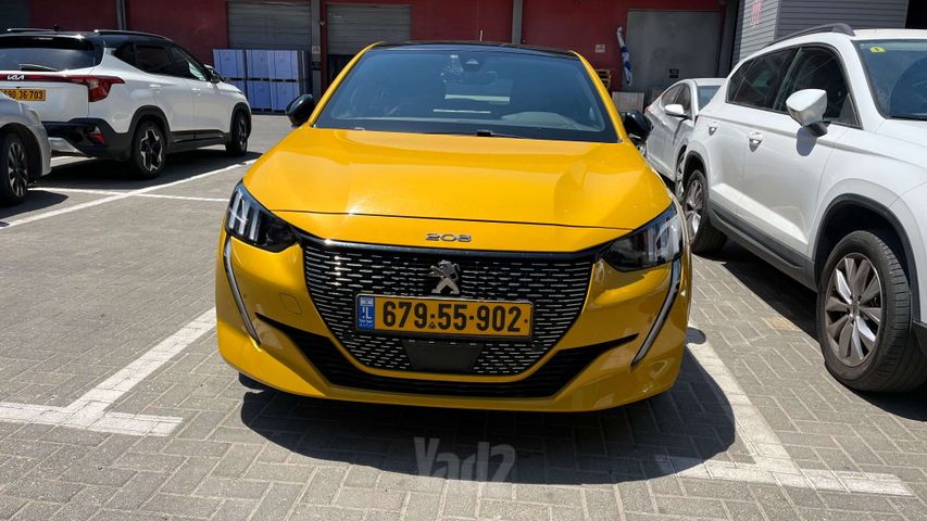 פיג'ו 208