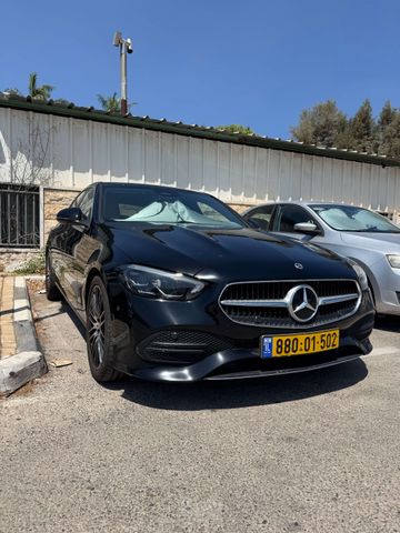 מרצדס-בנץ C-class