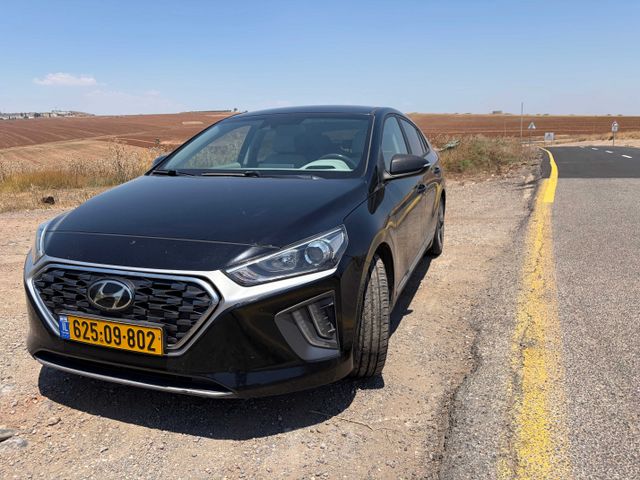 מודעת רכב יונדאי איוניק