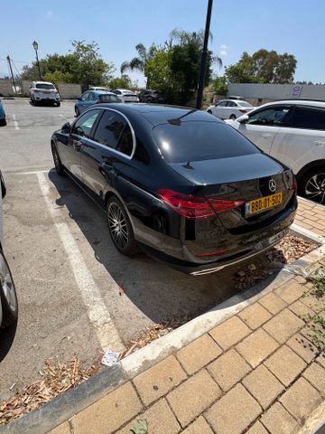 מודעת רכב מרצדס-בנץ C-class