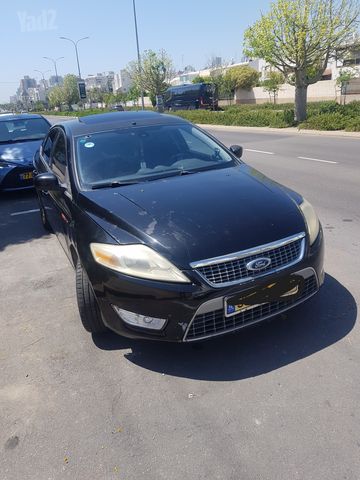 פורד מונדאו