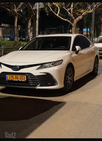 טויוטה קאמרי