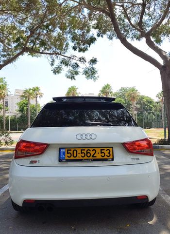 אאודי A1