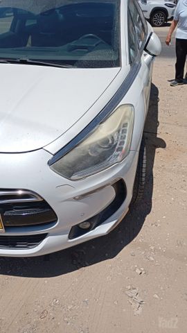 סיטרואן DS5