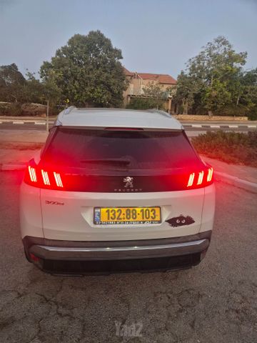 פיג'ו 3008