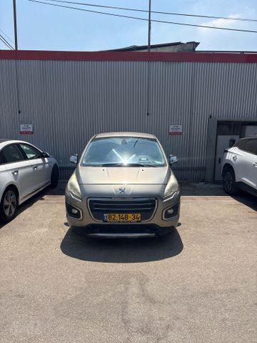 פיג'ו 3008
