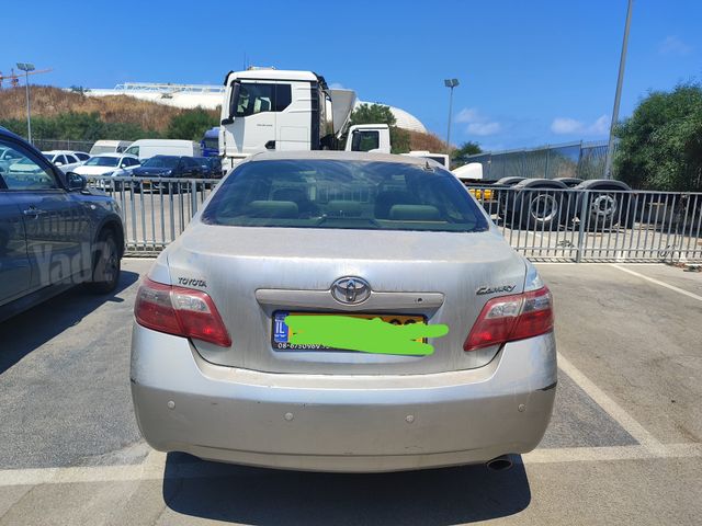 טויוטה קאמרי