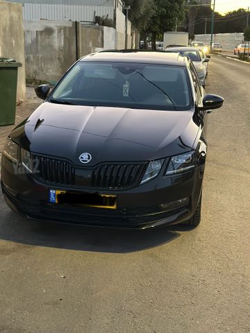 סקודה אוקטביה