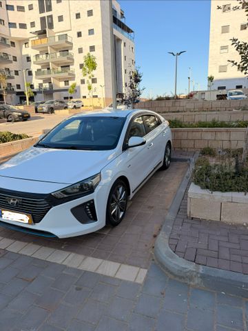 מודעת רכב יונדאי איוניק