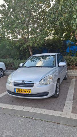 יונדאי אקסנט i25