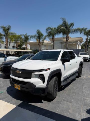 סילברדו EV 4WT חשמלי אוט׳ (515 כ״ס)
