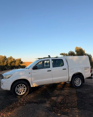 היילקס 4X4 ידני דאבל קבינה 5 מק 4 דל 2.5 (144 כ״ס)