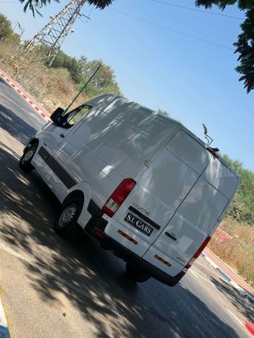 יונדאי H350