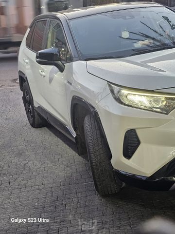 מודעת רכב טויוטה RAV4