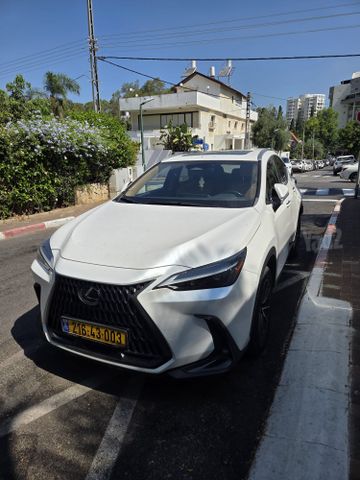 מודעת רכב לקסוס NX