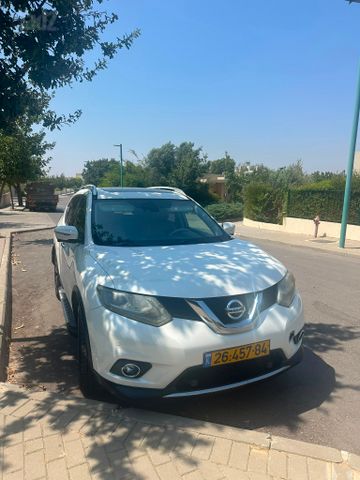ניסאן אקס טרייל