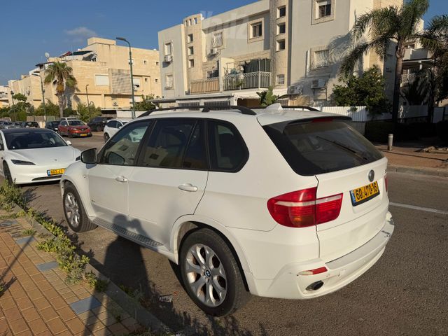 ב מ וו X5