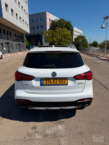 אם ג'י EHS PHEV