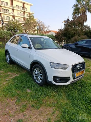 אאודי Q3
