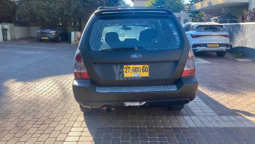 סובארו פורסטר