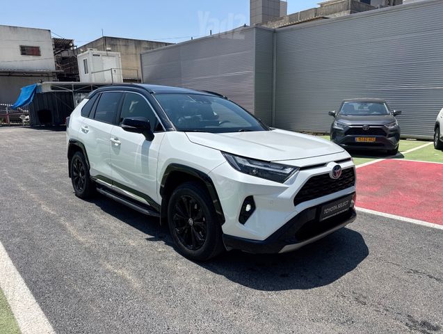 טויוטה RAV4