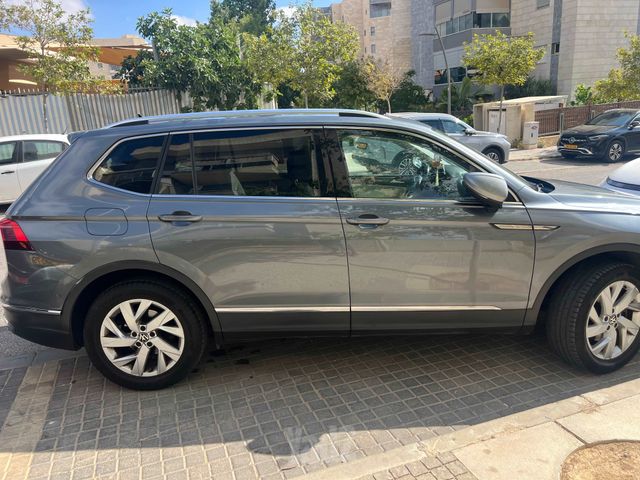 פולקסווגן טיגואן אולספייס