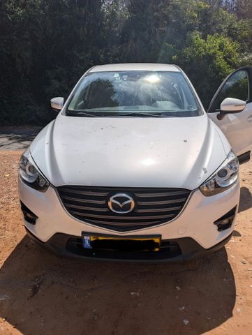 מודעת רכב מאזדה CX-5