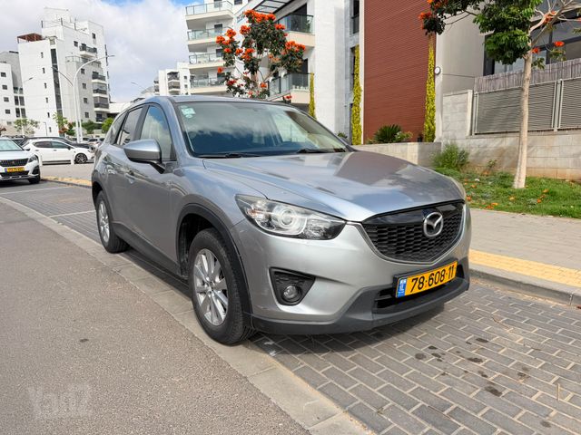 מודעת רכב מאזדה CX-5