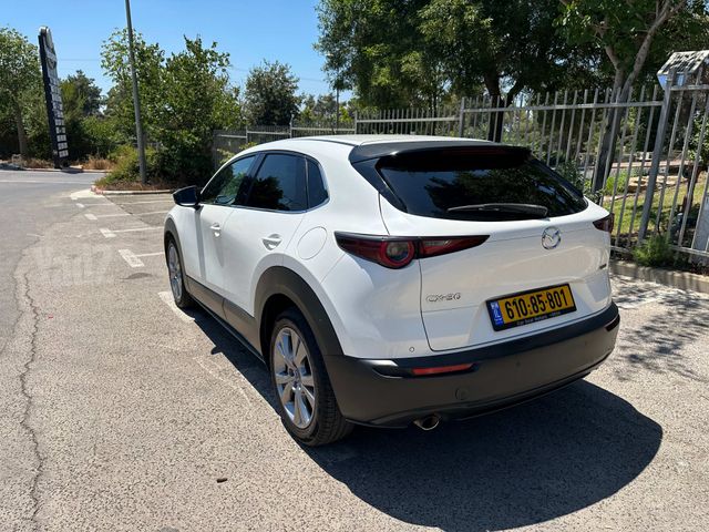 מאזדה CX-30