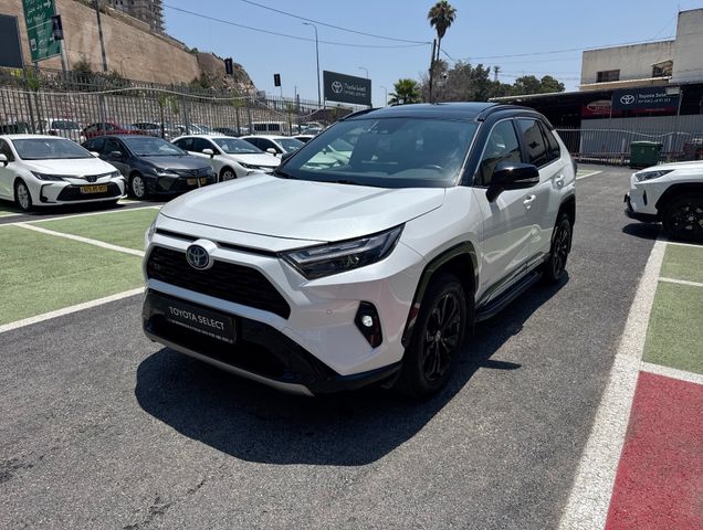 מודעת רכב טויוטה RAV4