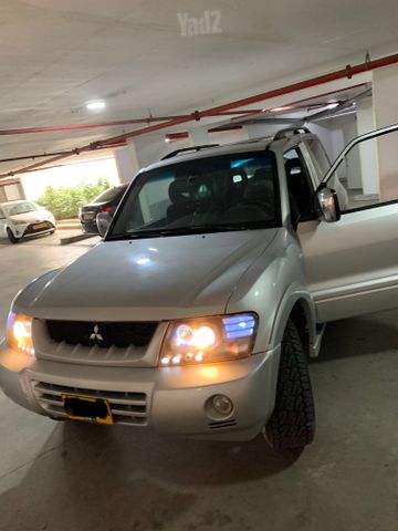 מודעת רכב מיצובישי פג'רו